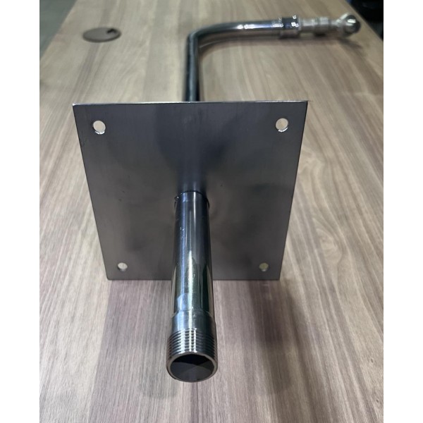 Колонка для воды (нержавеющая сталь) з одним краном типу "Журавель" Колонка для воды (нержавеющая сталь) з одним краном типу "Журавель"