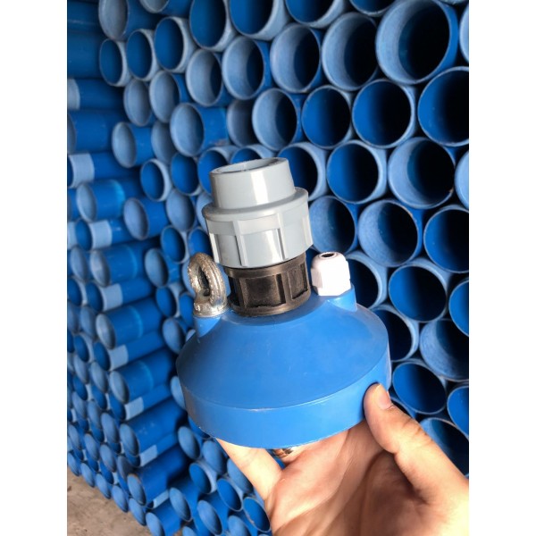 Оголовок для скважины пластиковый d.140*25 (32) Оголовок для скважины пластиковый d.140*25 (32)